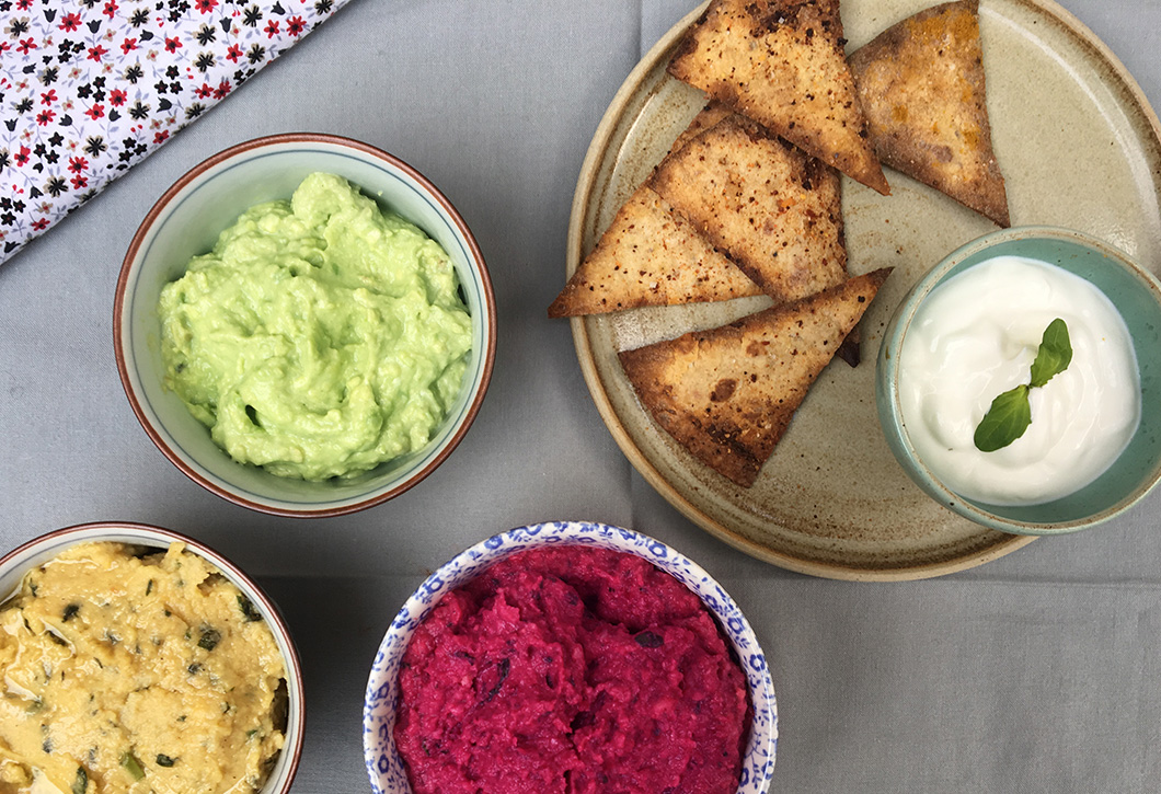 Lett lompechips med tre deilige dipper