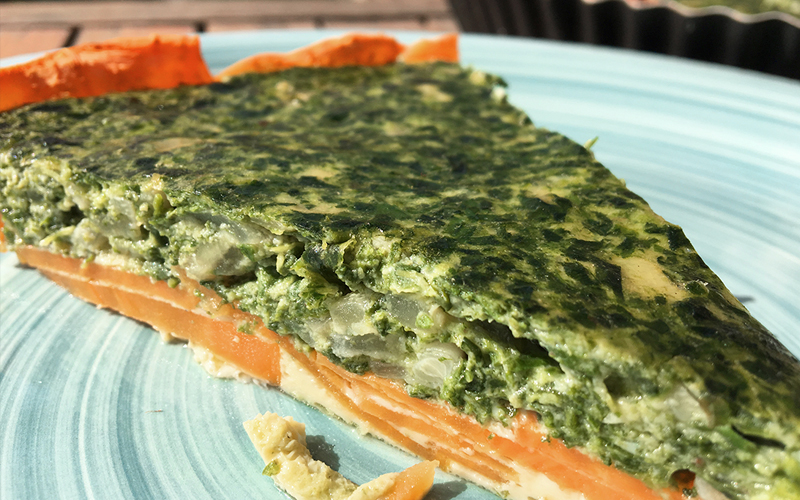 Spinatpai-på-søtpotetbunn