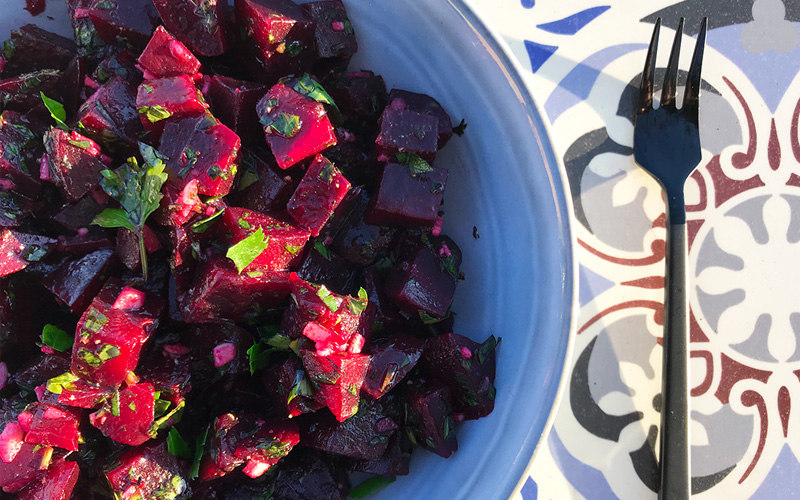 Frisk og rask rødbetsalat