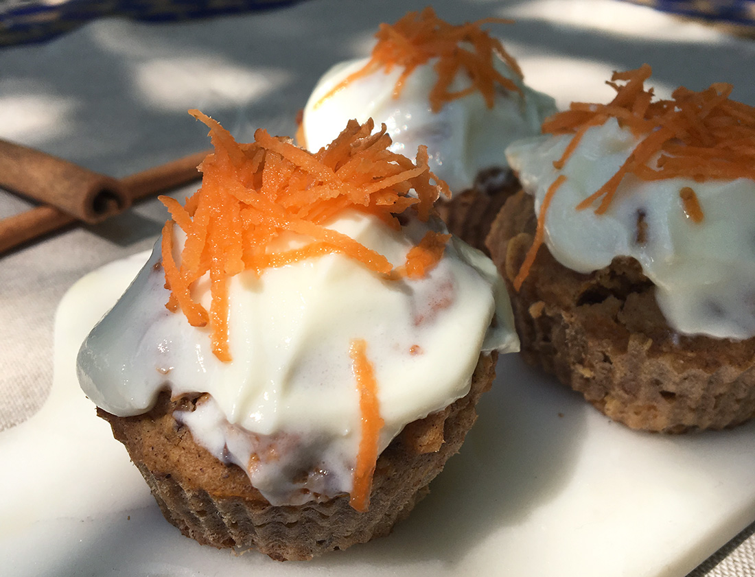 Søte og saftige gulrotmuffins uten sukker