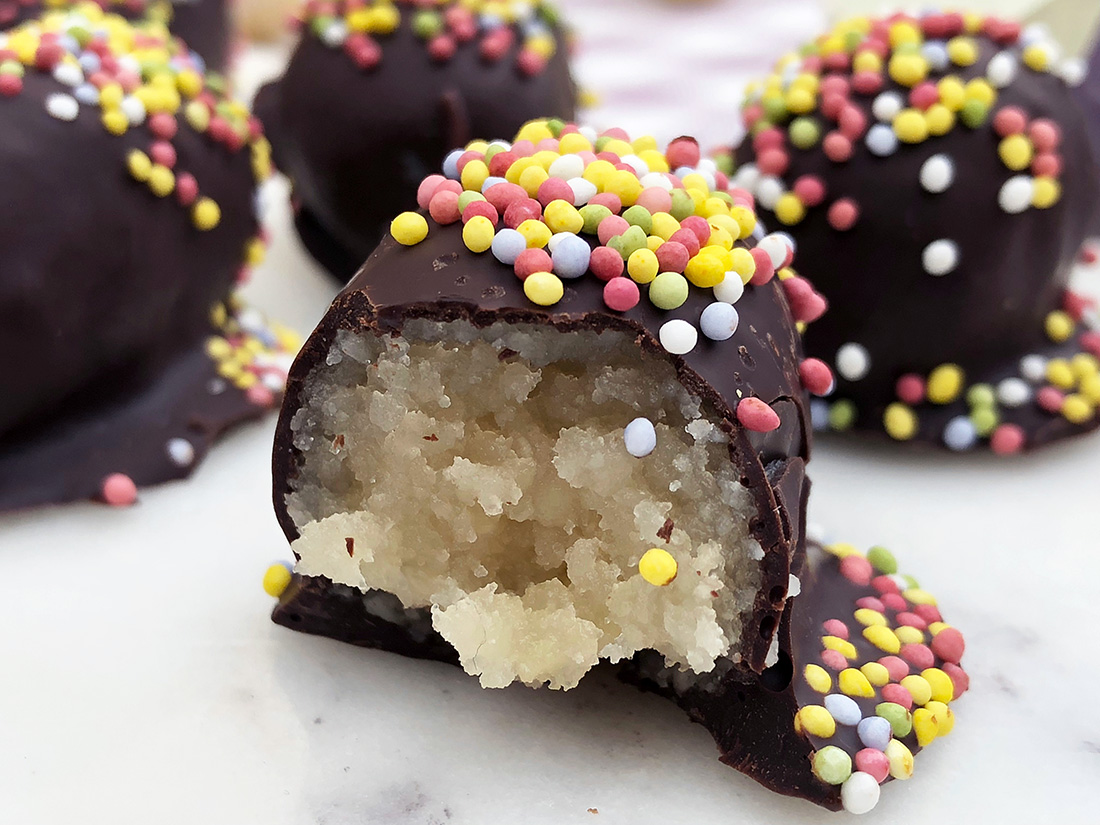 Hjemmelagde kolibriegg til påske - uten sukker!