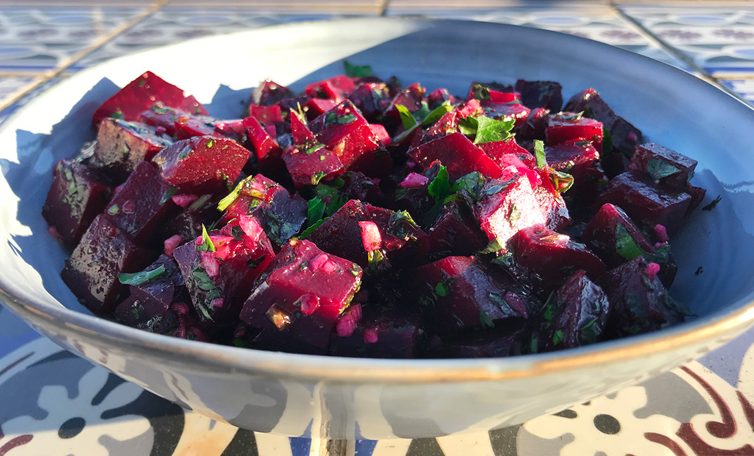 Frisk og rask rødbetsalat