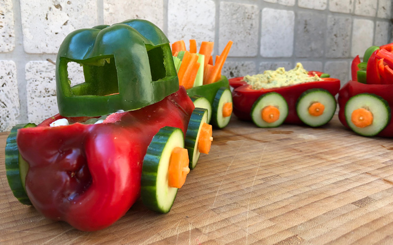 Barnslig grønnsakstog med dip