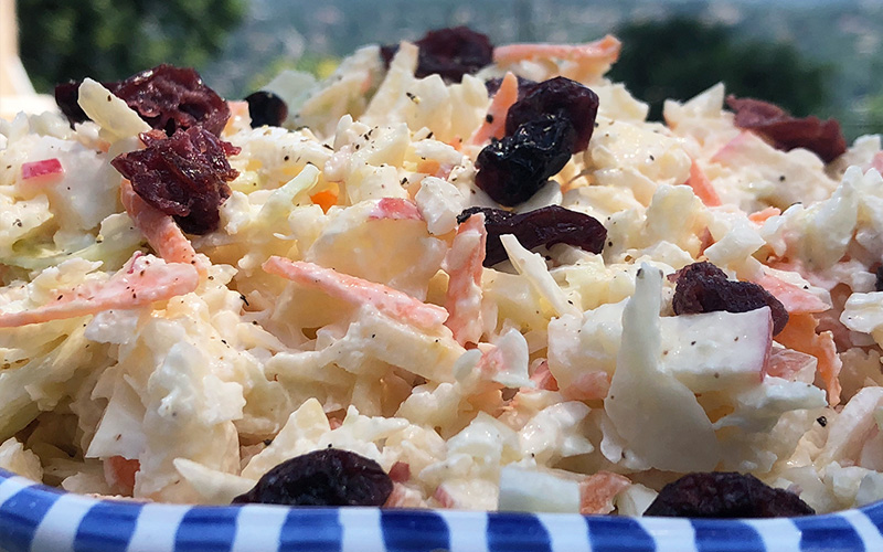 Eplekjekk og lett coleslaw