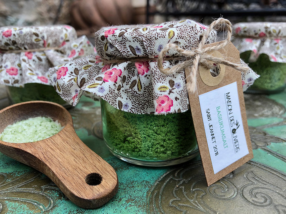 Myntesukker og basilikumsalt