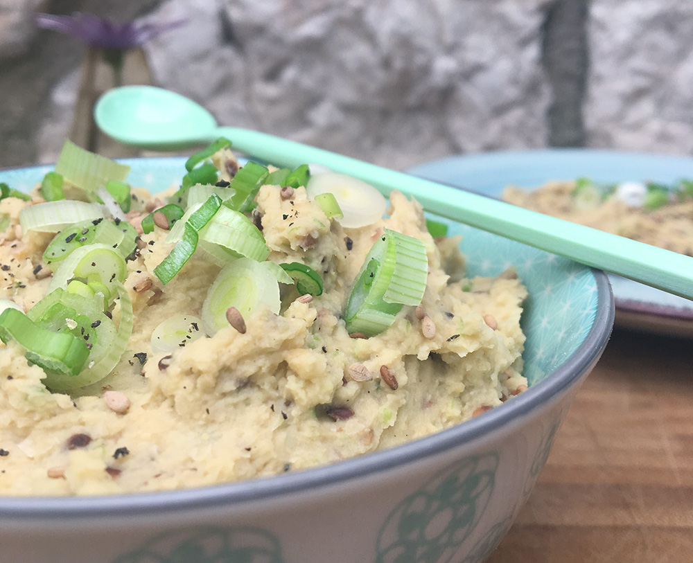 Kikertpostei til brødskiven eller knekkebrødet