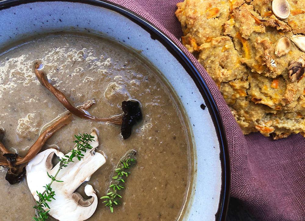 Vintersuppe med steinsopp og kantarell