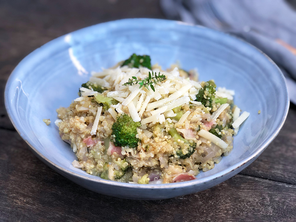 Brokkoli, parmesan og hvitløksquinoa