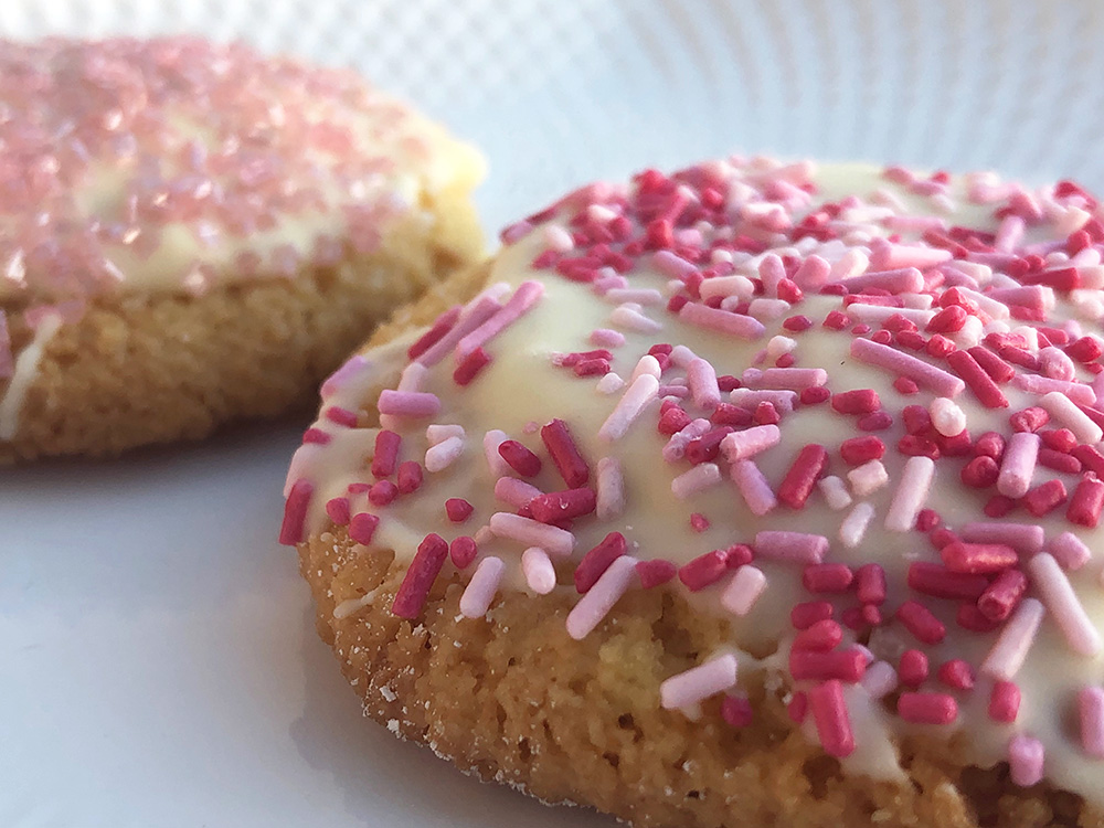 Mandelcookies med hvit sjokolade