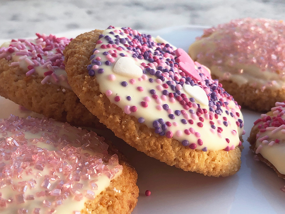 Mandelcookies med hvit sjokolade