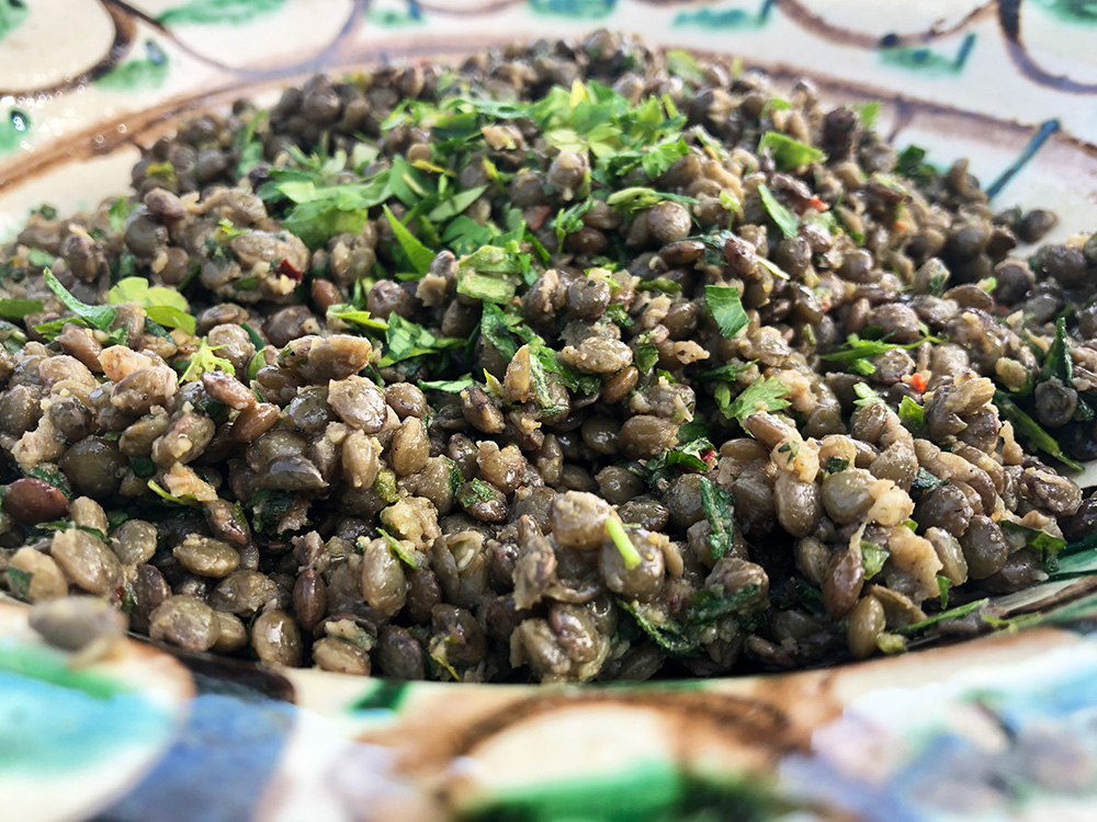 Libanesisk linsesalat med masse friske urter