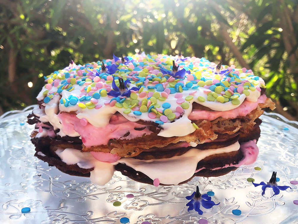 Vaffelkake med bringebær- og vaniljekrem