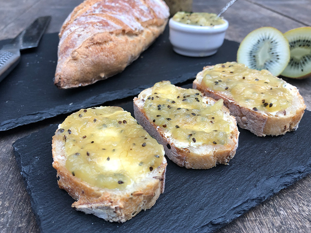 Kiwisyltetøy med banan