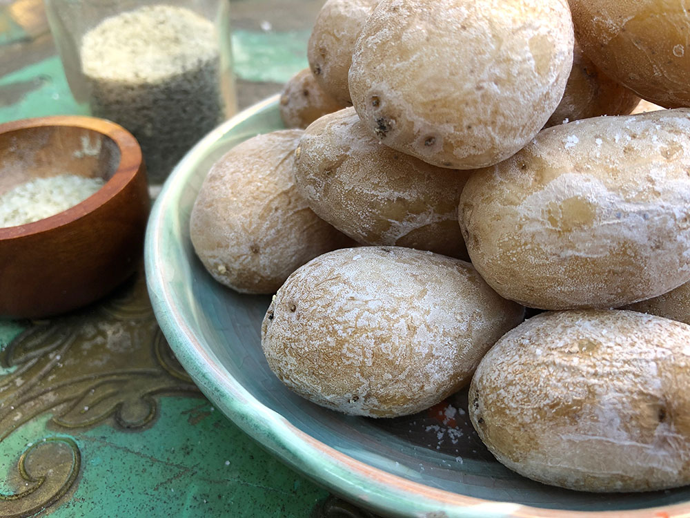 Lammekjøttboller med tzatziki og saltkokte poteter