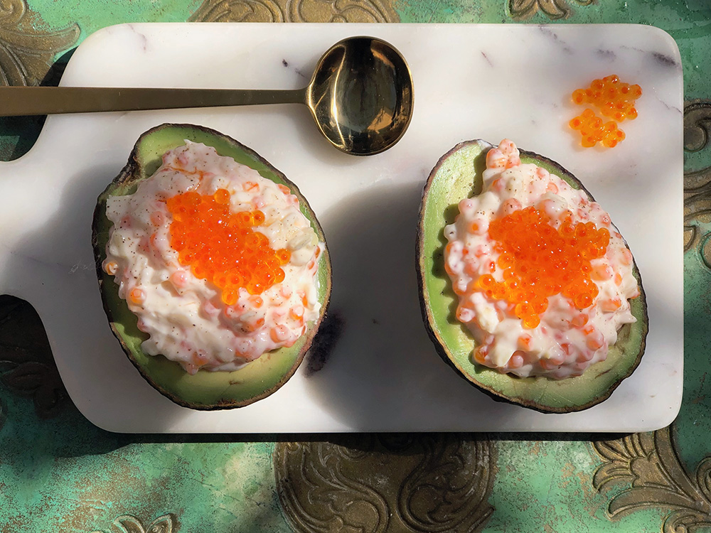 Avokado med rogn og rømme