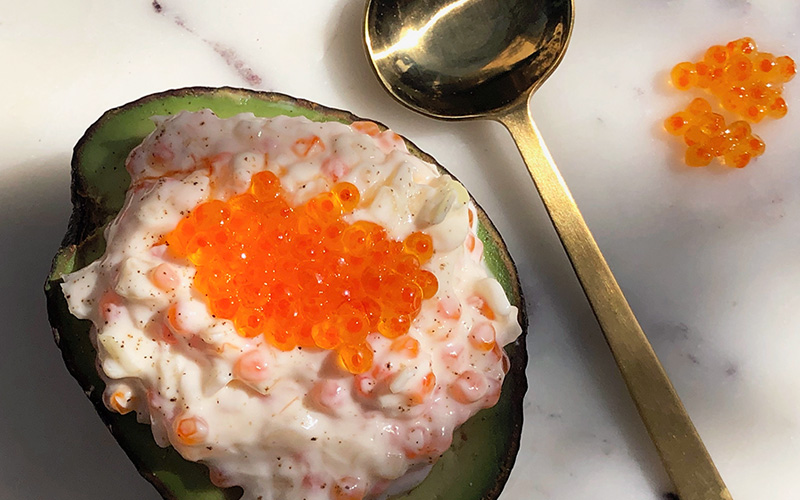 Avokado med rogn og rømme