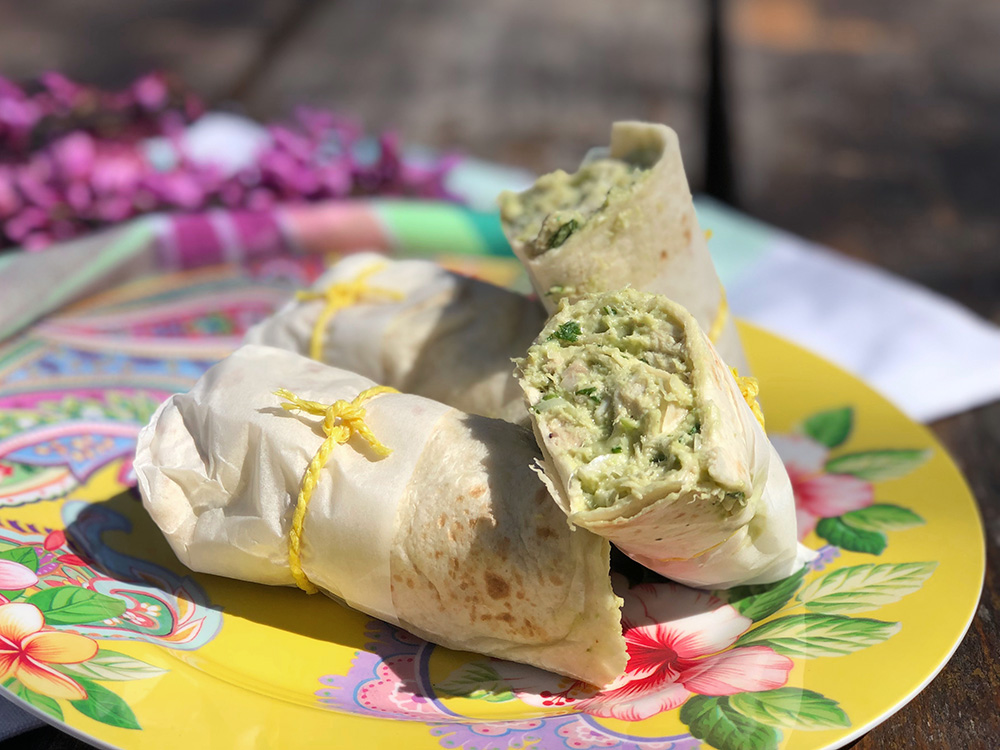 Kanongode kyllingwraps med avokado og koriander