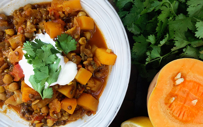 Krydret gryte med butternutgresskar