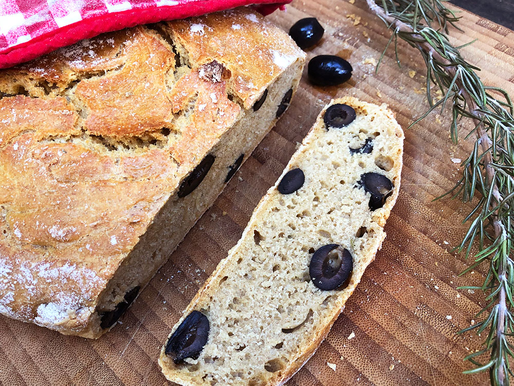 Grytebrød med rosmarin og oliven