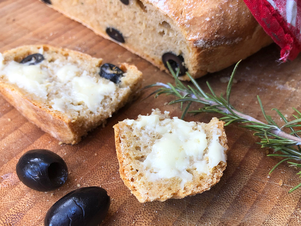 Grytebrød med rosmarin og oliven