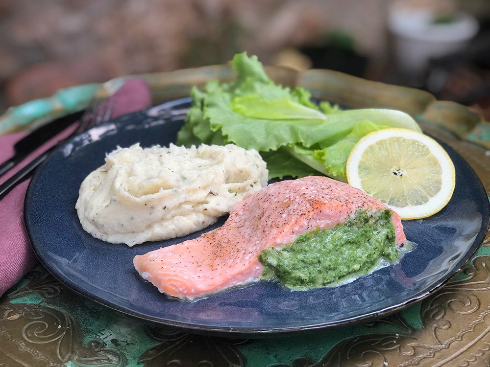 Fylt laks med spinat og ricotta