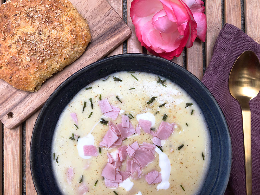 Potet- og purreløksuppe med skinke