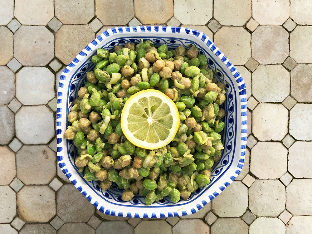 Edamame-og kikertsalat