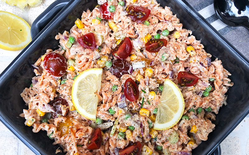 Kremet linsepastasalat med tunfisk