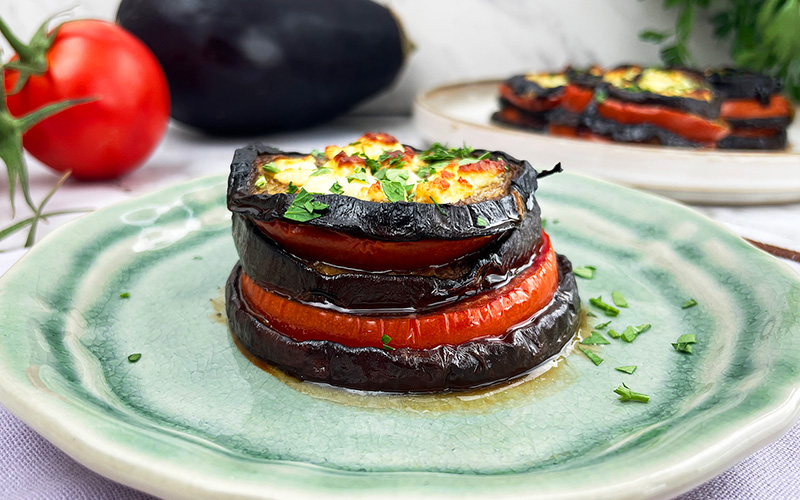 Front Aubergine- og tomatsnurrer