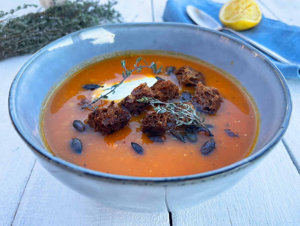 Bakt gulrotsuppe med linser