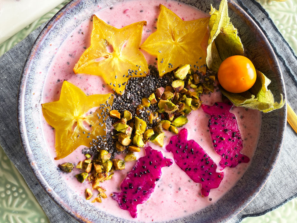 Smoothie bowl med jordbær