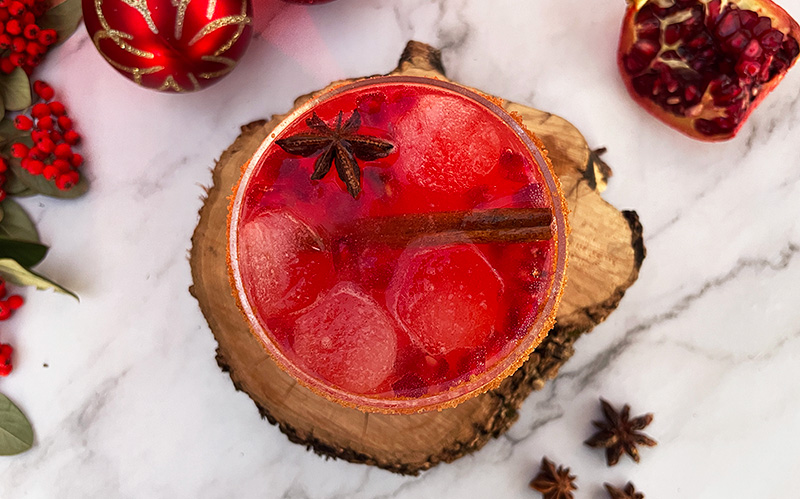 Julenissens nydelige jule-mocktail med tranebær og ingefær